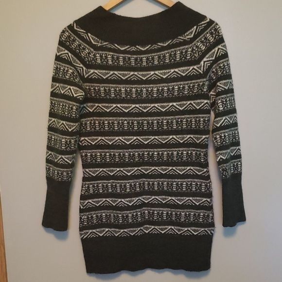 Kismet fair isle grey sweater size medium - Picture 4 of 6